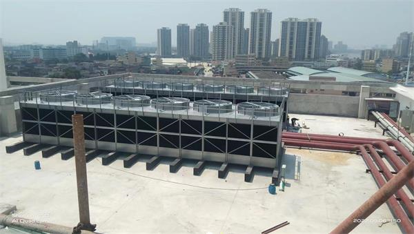 玻璃鋼冷卻塔漂水的原因