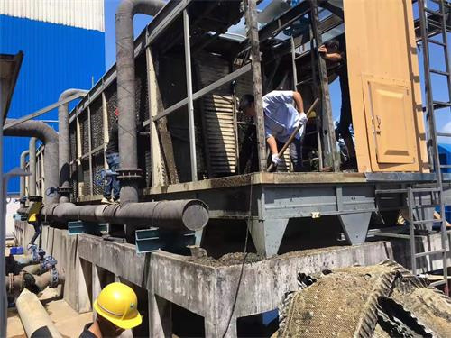 玻璃鋼冷卻塔損失水量是由哪種方式造成？