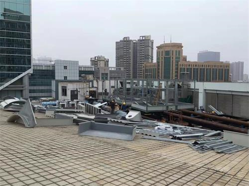 閉式冷卻塔填料拆換留意什么(山東密閉式冷卻塔更換