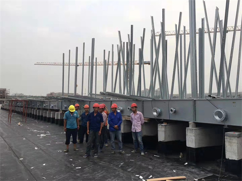 工業(yè)冷卻塔在運轉(zhuǎn)時要注意事項