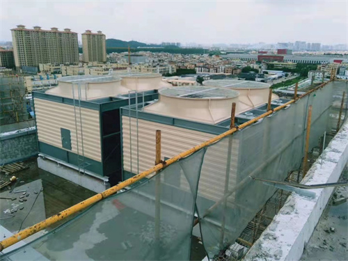 閉式冷卻塔與開式冷卻塔的區(qū)別對比